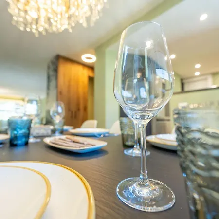 Haus Cervino - Luxury アパート